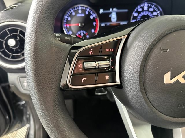 Used 2023 Kia Forte LXS w/ LXS Technology Package image 15
