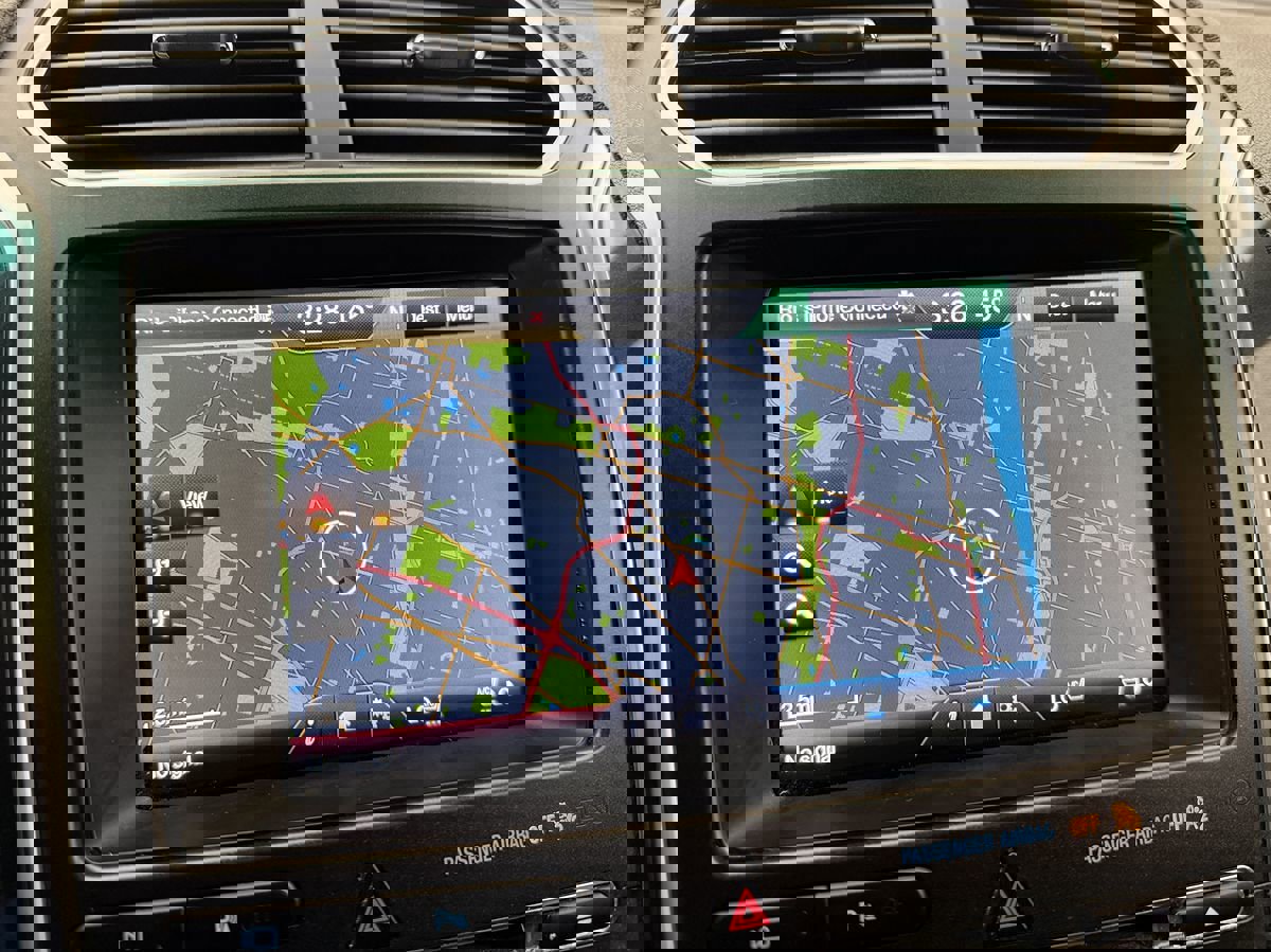 Used 2016 Ford Explorer Limited image 21