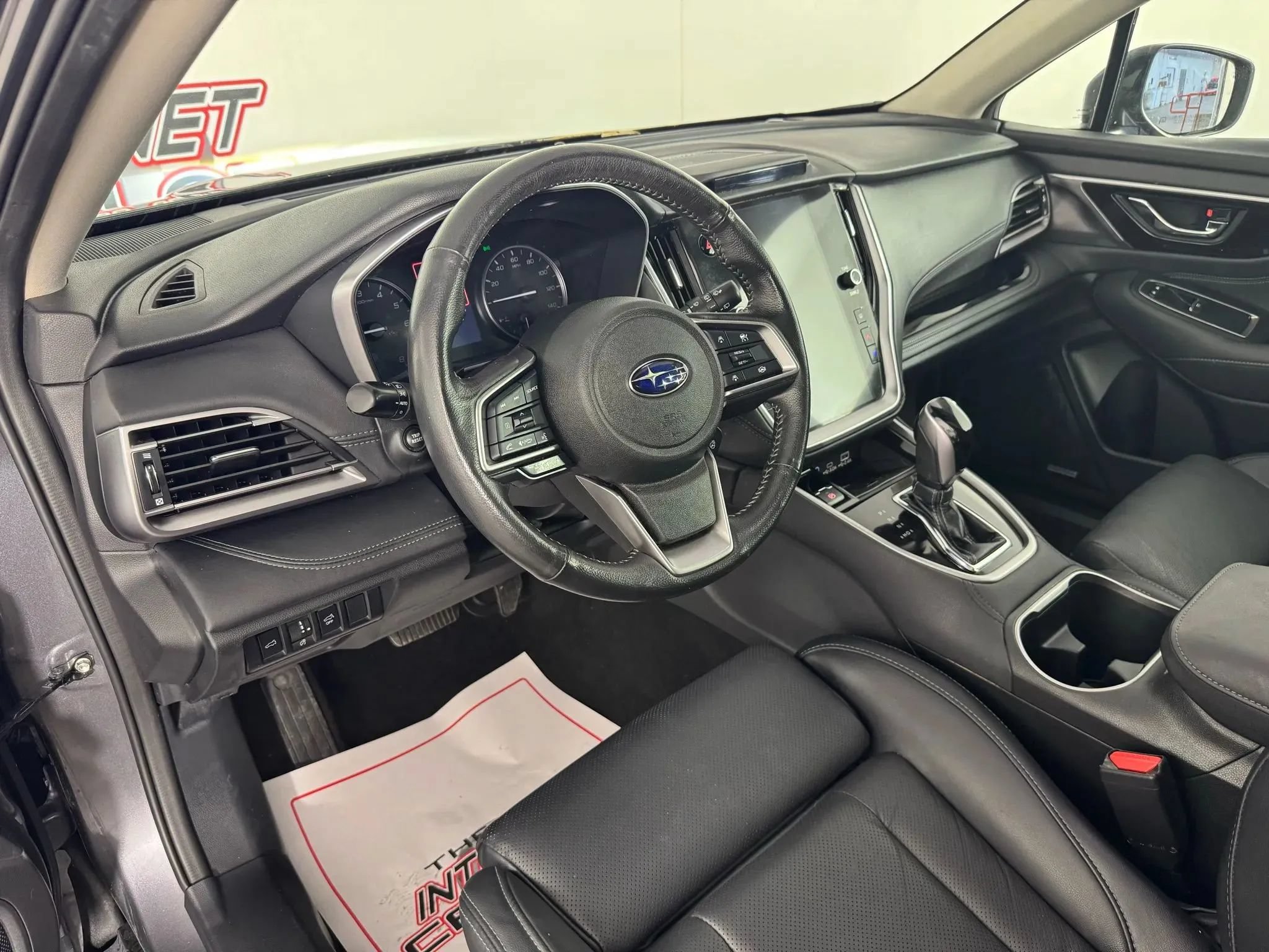 Used 2023 Subaru Outback Limited XT AWD/4WD image 10