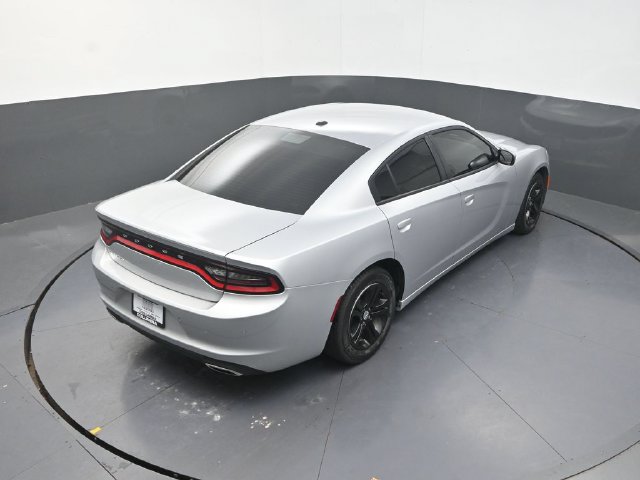 Used 2022 Dodge Charger SXT RWD image 17