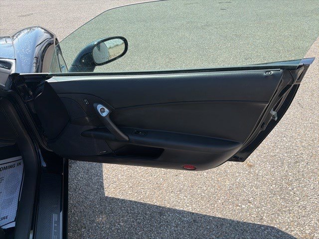 Used 2007 Chevrolet Corvette Coupe w/ Preferred Equipment Group image 13