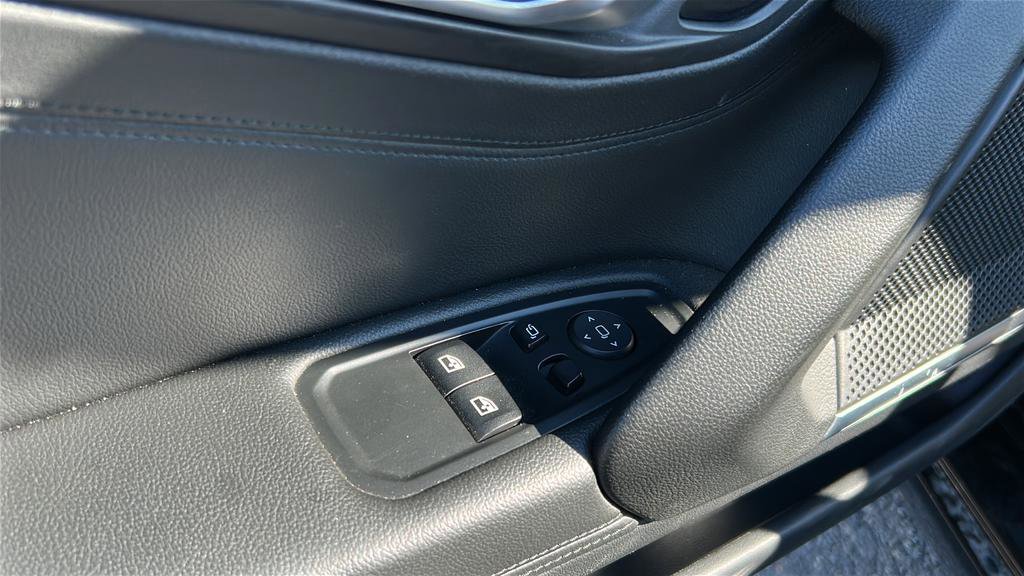 Used 2021 BMW Z4 sDrive30i w/ Convenience Package image 10