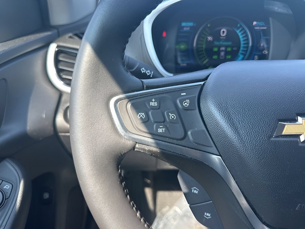Used 2017 Chevrolet Volt LT w/ Comfort Package FWD image 13