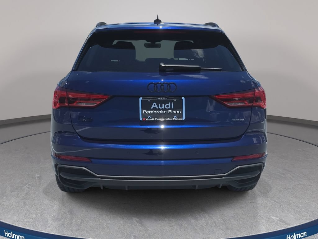Used 2023 Audi Q3 2.0T Premium Plus w/ Premium Plus Package AWD/4WD image 9