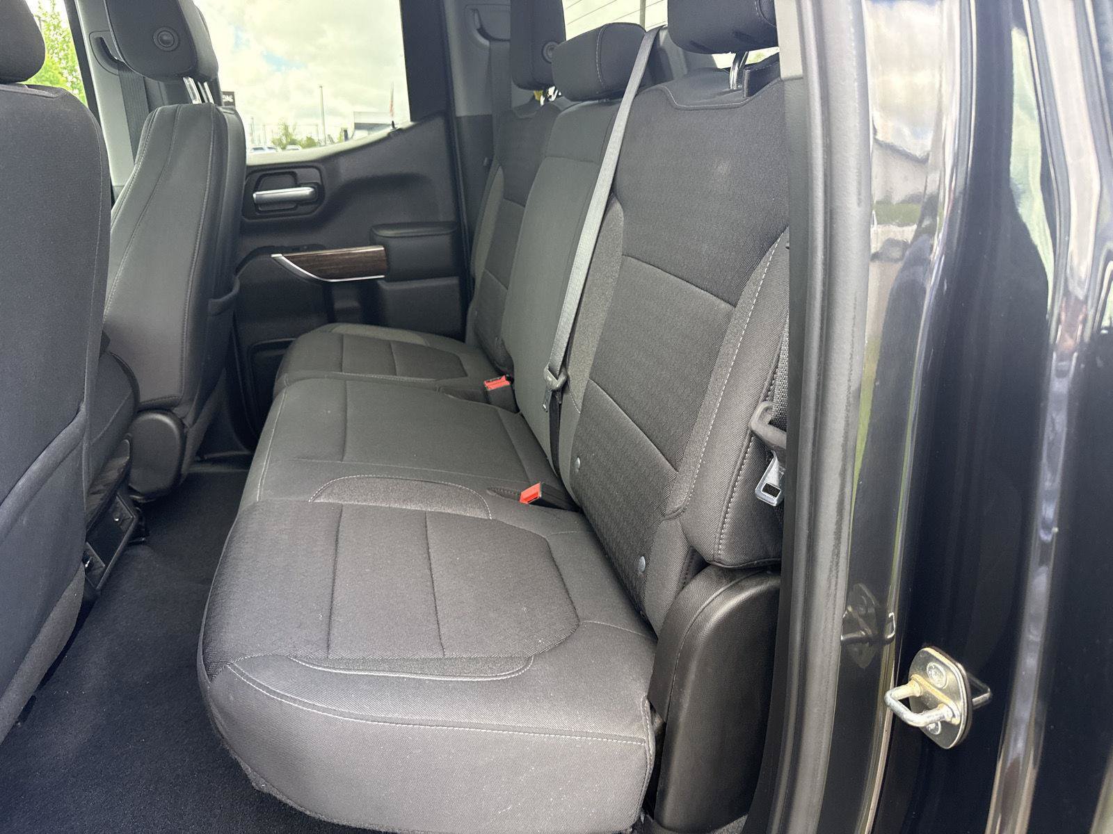 Used 2020 GMC Sierra 1500 SLE w/ Remote Start Package AWD/4WD image 11