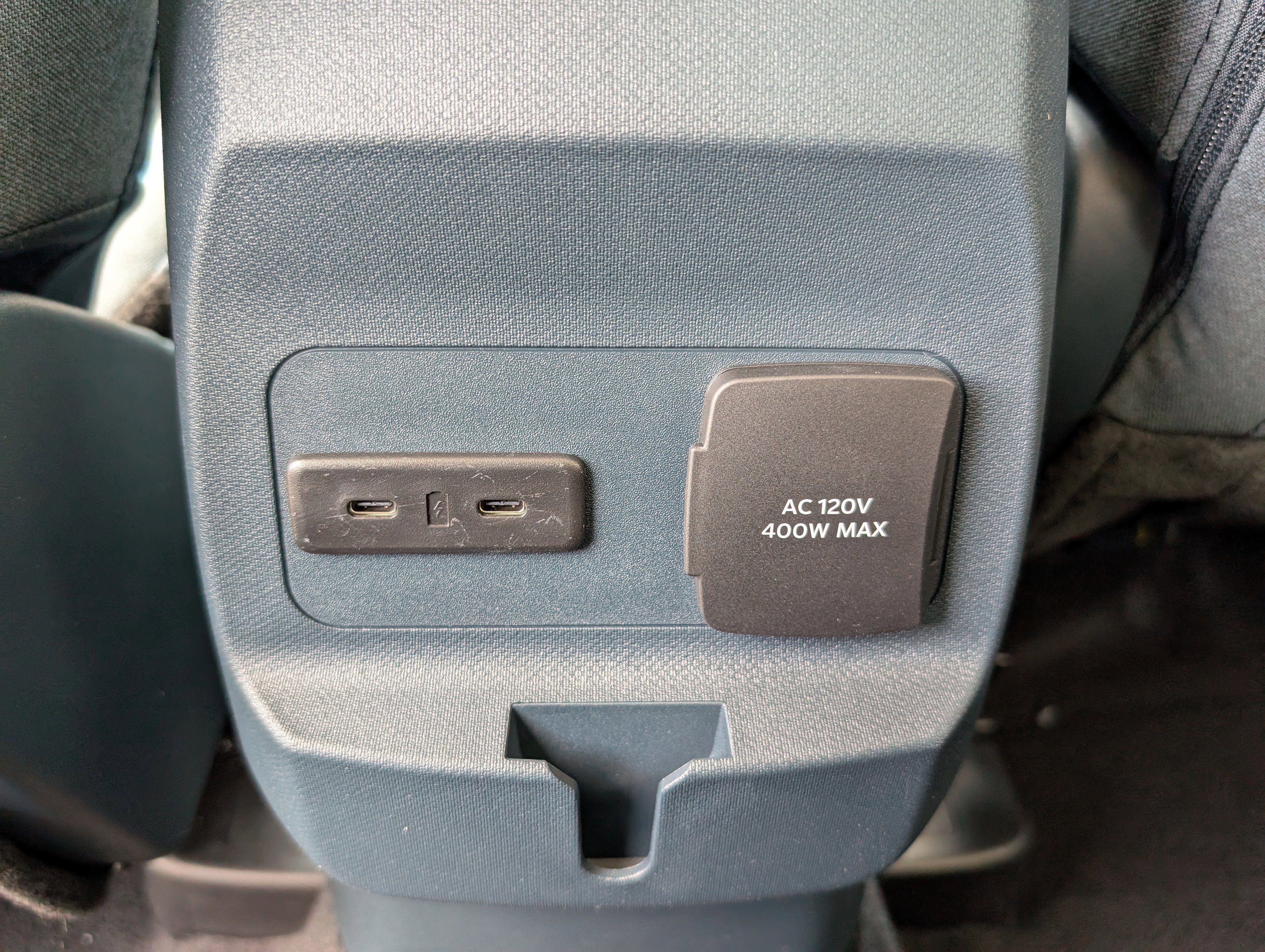 New 2025 Ford Maverick XLT w/ XLT Luxury Package image 13