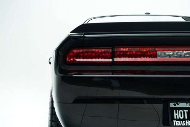 Used 2010 Dodge Challenger SRT8 w/ SRT Option Group II RWD image 18