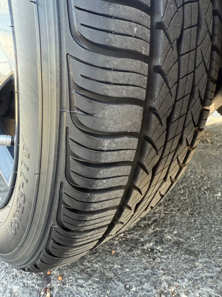 Used 2023 Hyundai Elantra Blue image 23