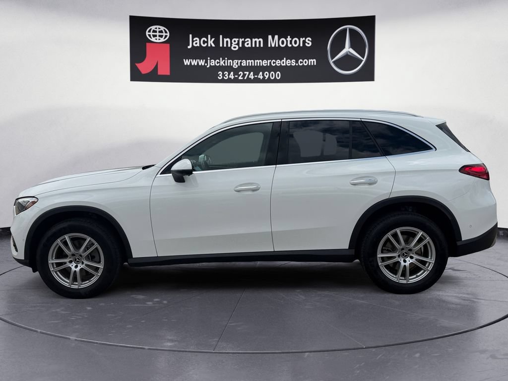 Certified 2025 Mercedes-Benz GLC 300 4MATIC image 2