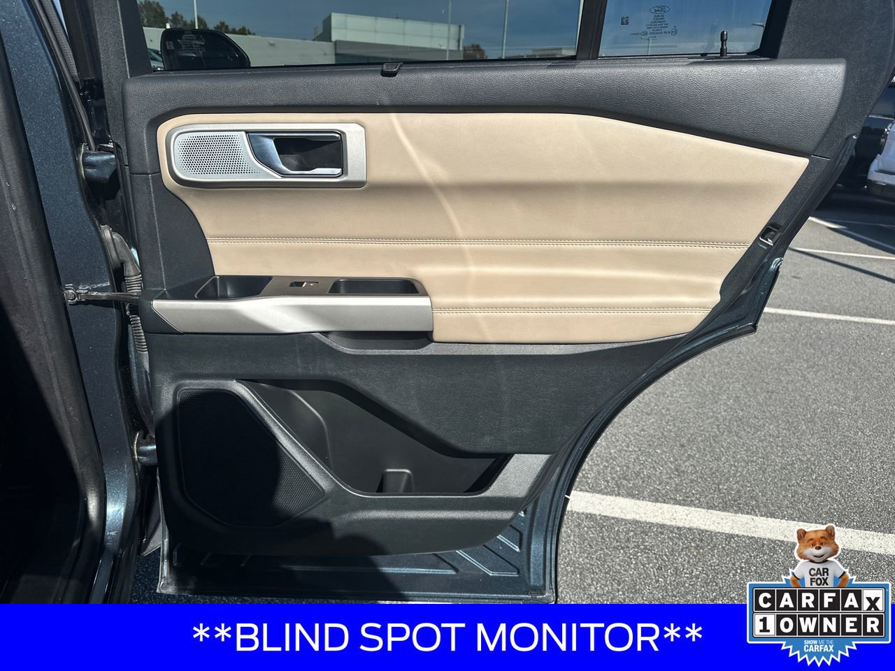 Used 2022 Ford Explorer Limited w/ Limited Technology Package image 16