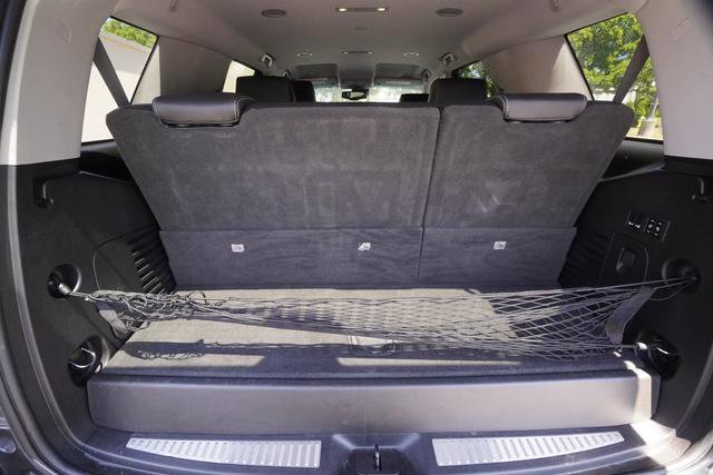 Used 2018 GMC Yukon Denali RWD image 5