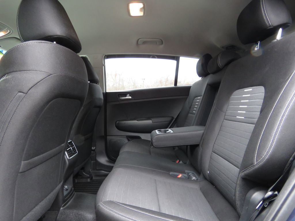 Used 2021 Kia Sportage LX w/ LX AWD Popular Package image 19