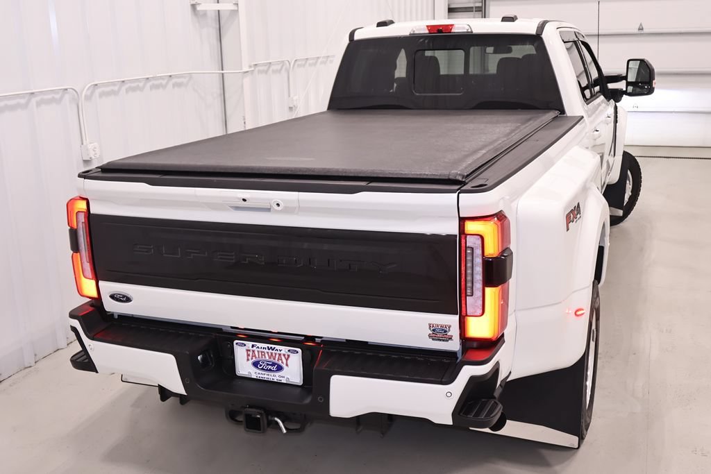 Used 2025 Ford F450 Platinum w/ FX4 Off-Road Package AWD/4WD image 52