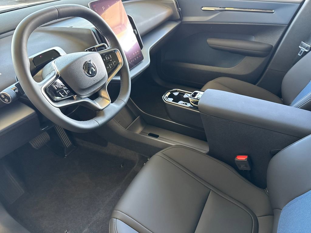 New 2026 Volvo EX30 Cross Country Ultra w/ Protection Package AWD/4WD image 9