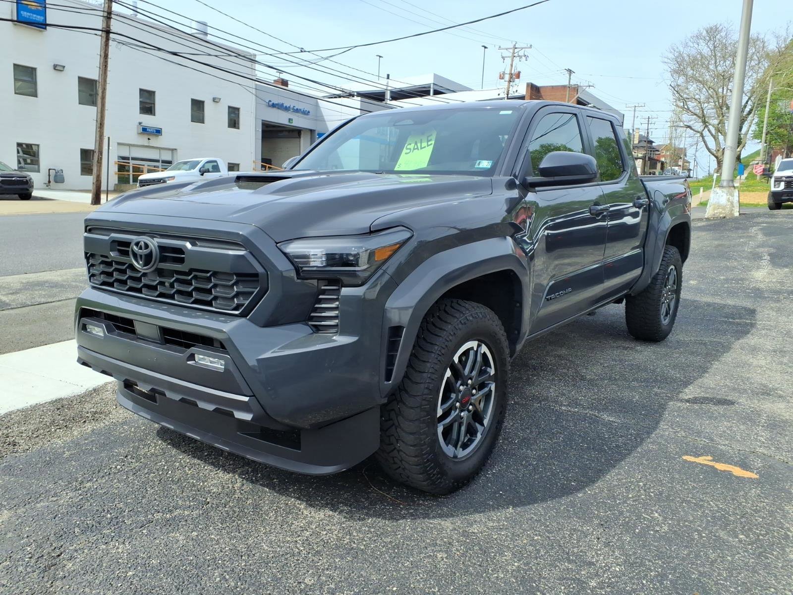 Used 2025 Toyota Tacoma TRD Sport image 8