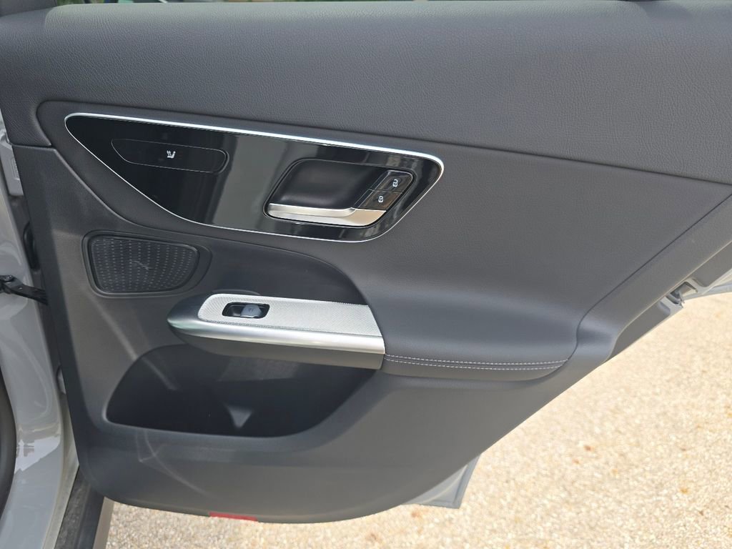 Certified 2026 Mercedes-Benz GLC 300 4MATIC image 24