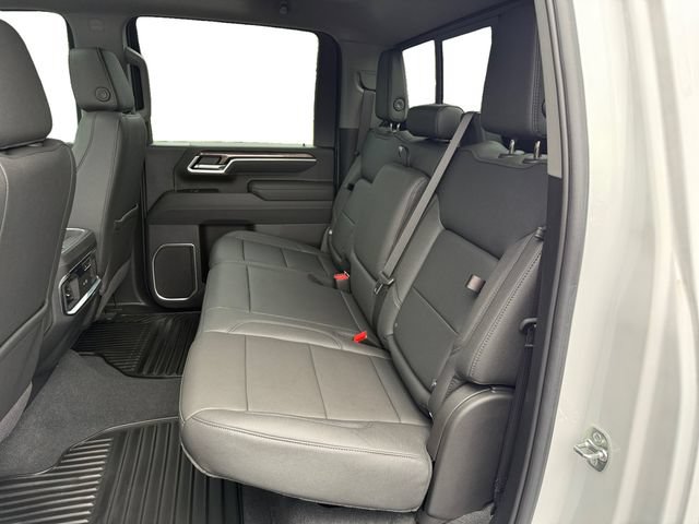 New 2026 Chevrolet Silverado 2500 LTZ w/ LTZ Premium Package AWD/4WD image 15