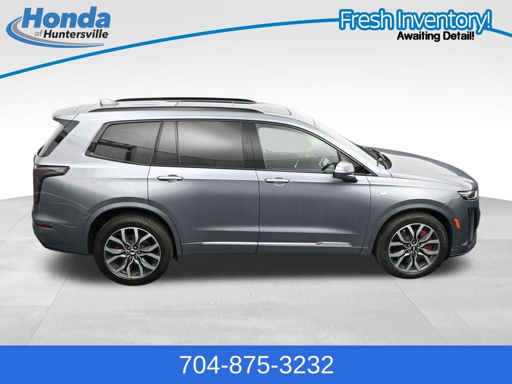 Used 2022 Cadillac XT6 Sport w/ Technology Package AWD/4WD image 45
