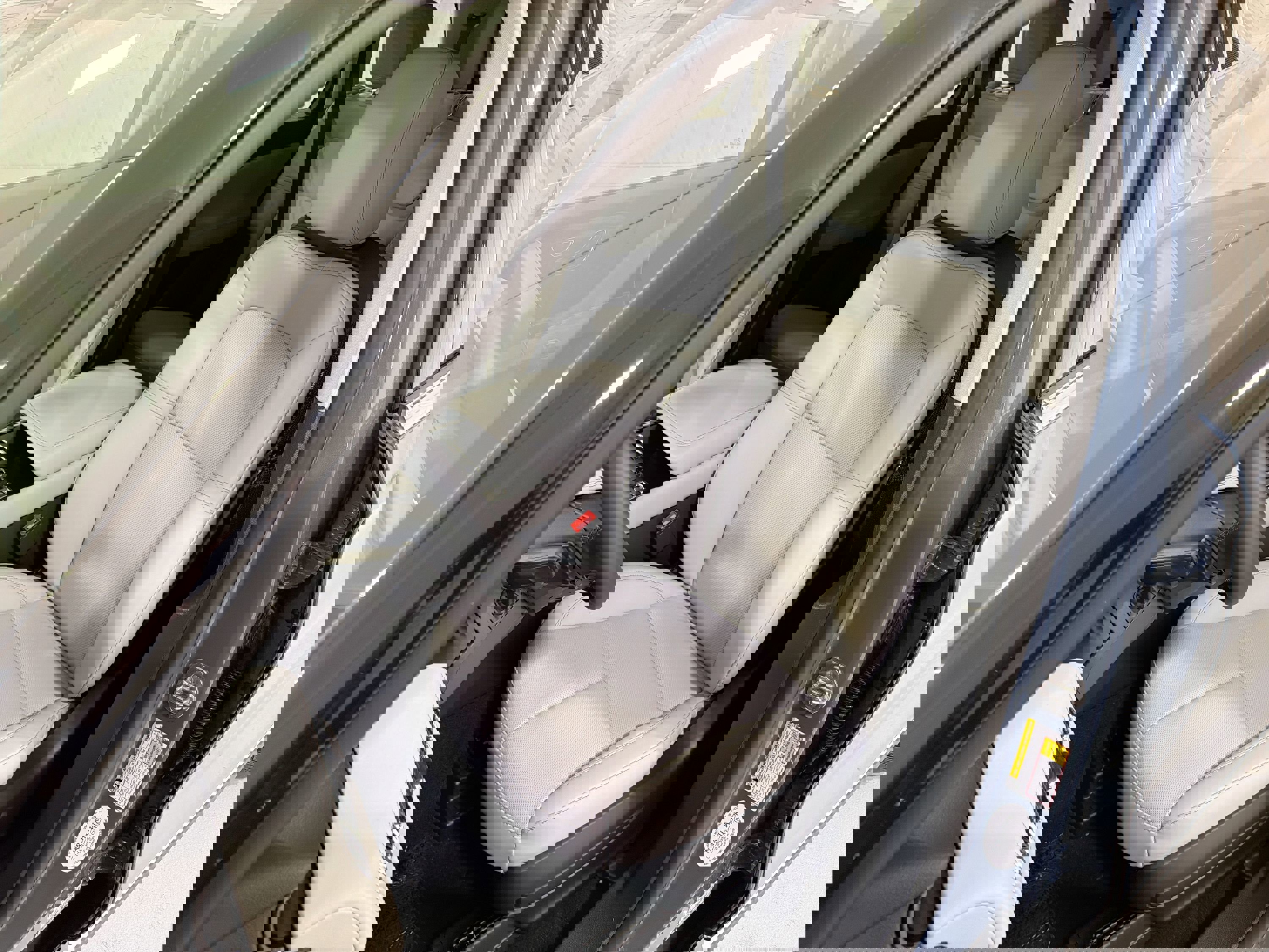 New 2026 Lincoln Aviator AWD image 10