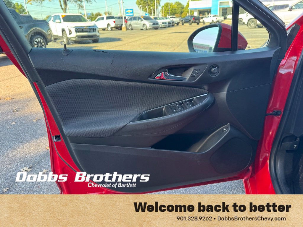 Used 2018 Chevrolet Cruze LS FWD image 14