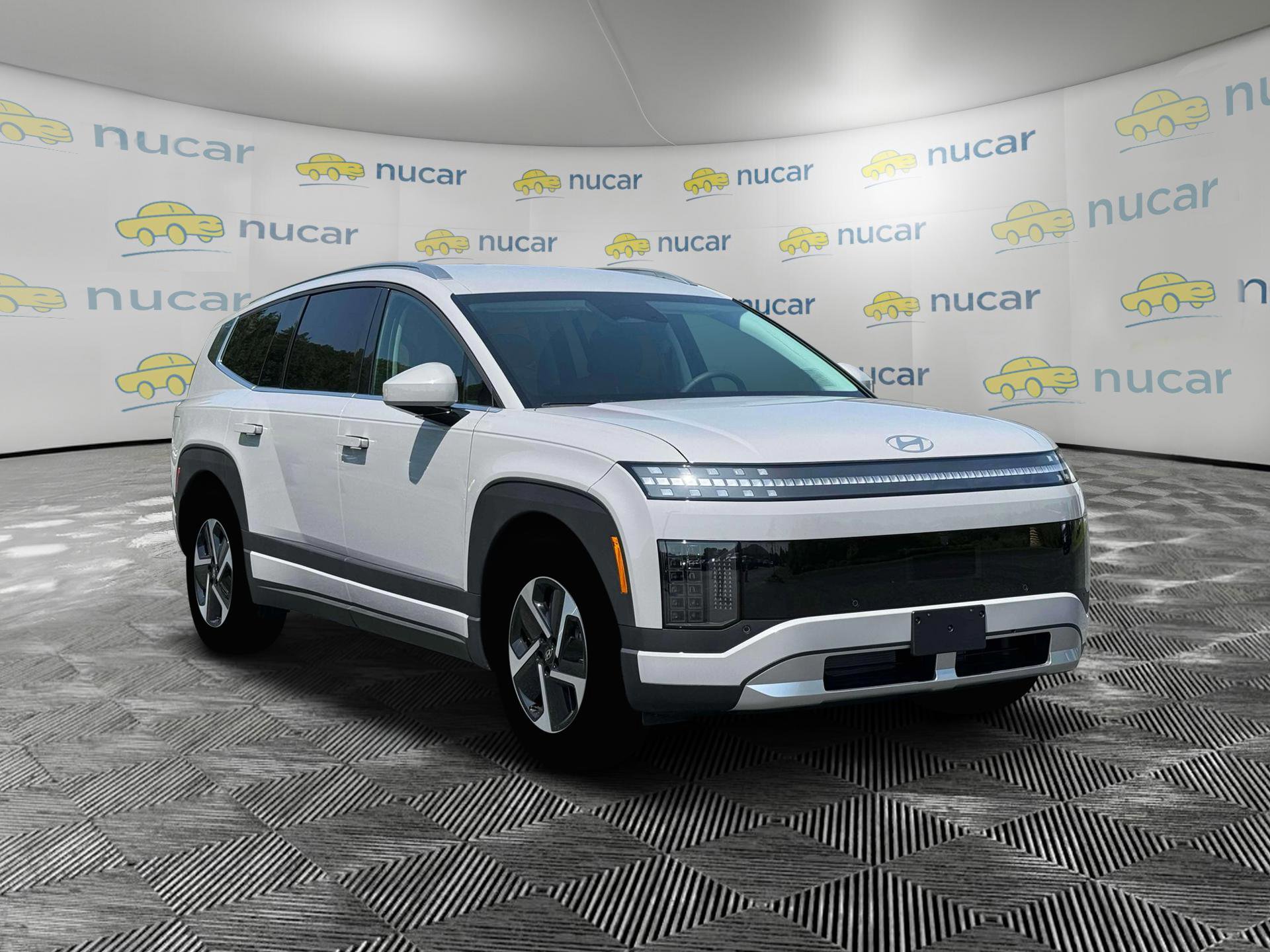 New 2026 Hyundai Ioniq 9 SE AWD/4WD image 11