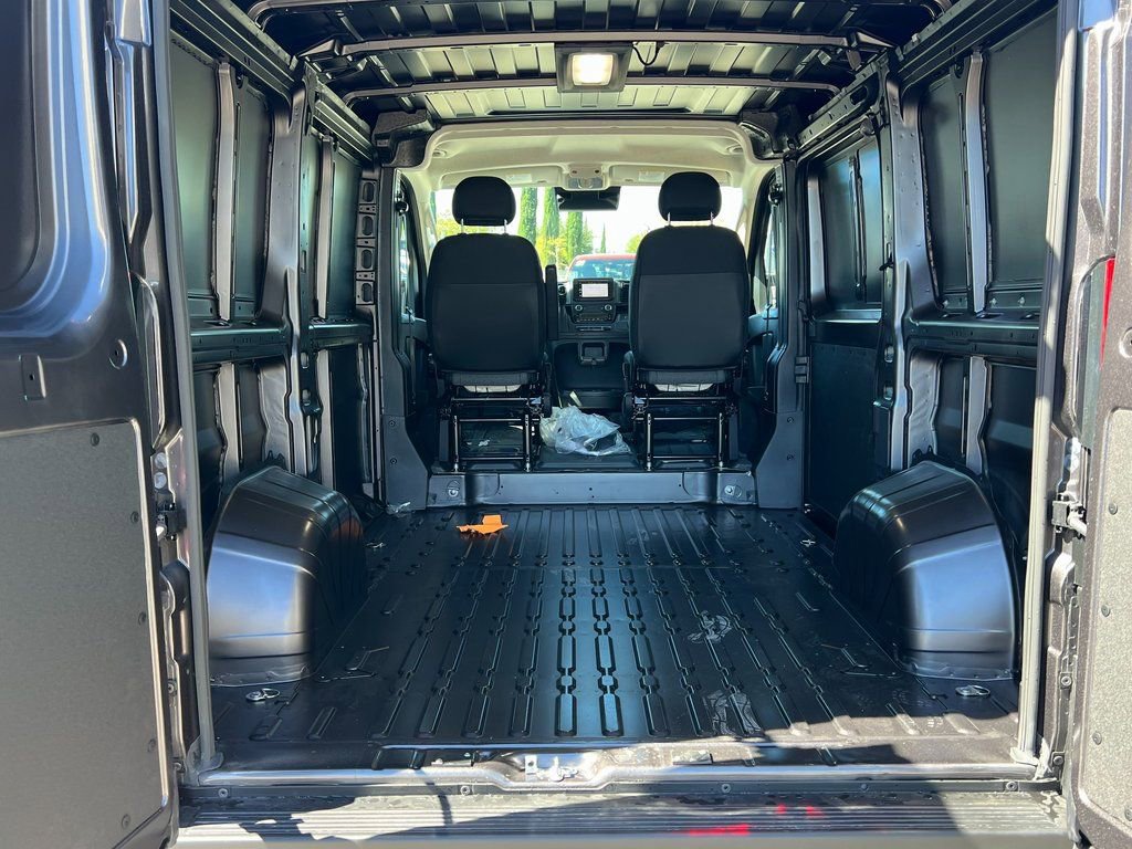 New 2026 RAM ProMaster 1500 w/ Convenience Group image 16