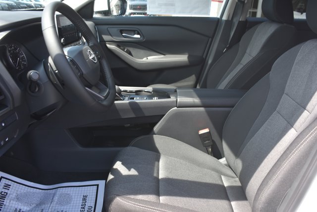 New 2026 Nissan Rogue SV w/ Cold Weather Package FWD image 13