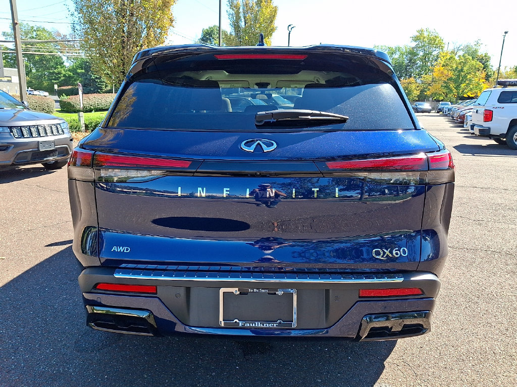Certified 2023 INFINITI QX60 Luxe w/ Cargo Package AWD/4WD image 5