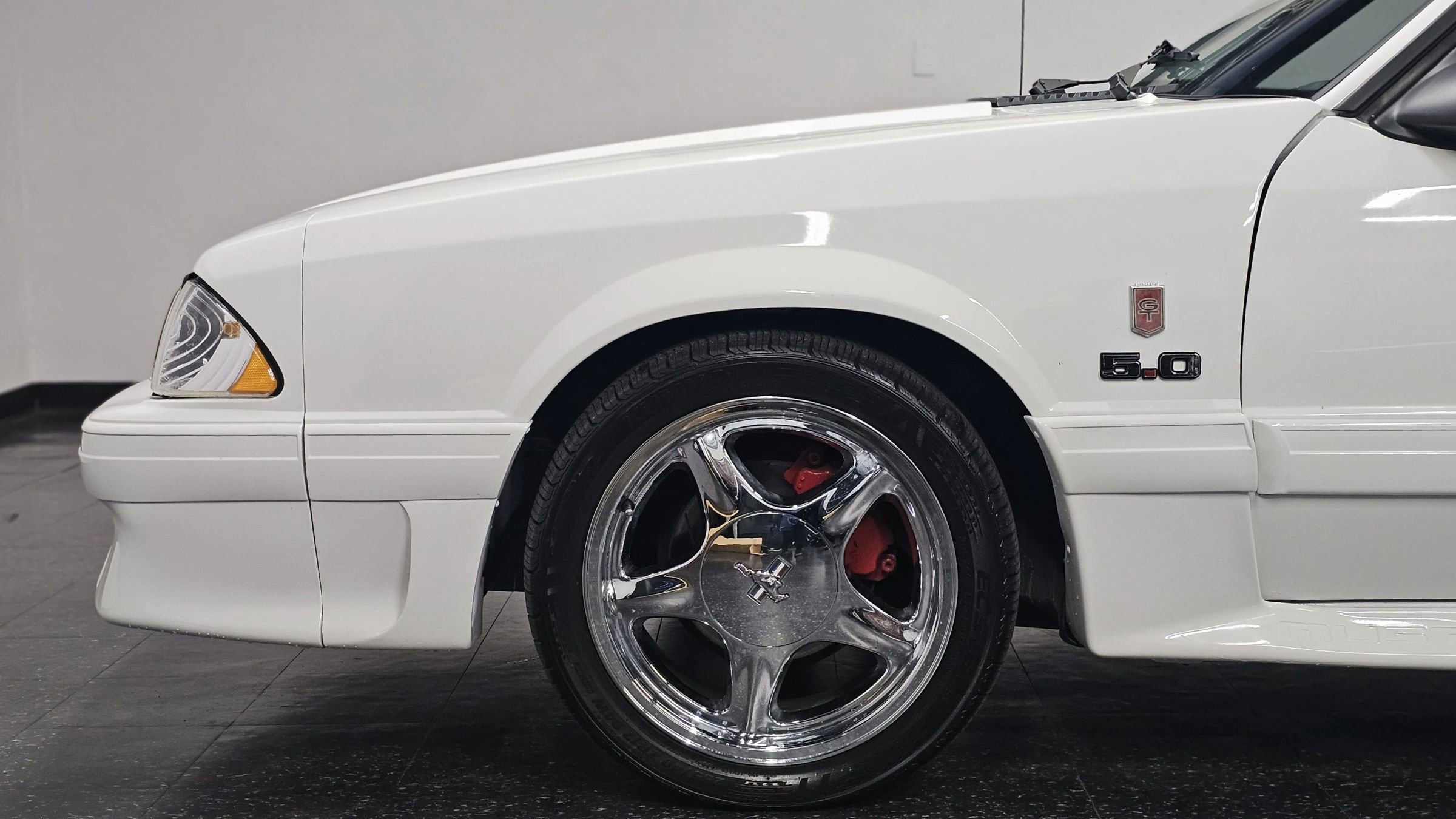 Used 1993 Ford Mustang GT RWD image 23