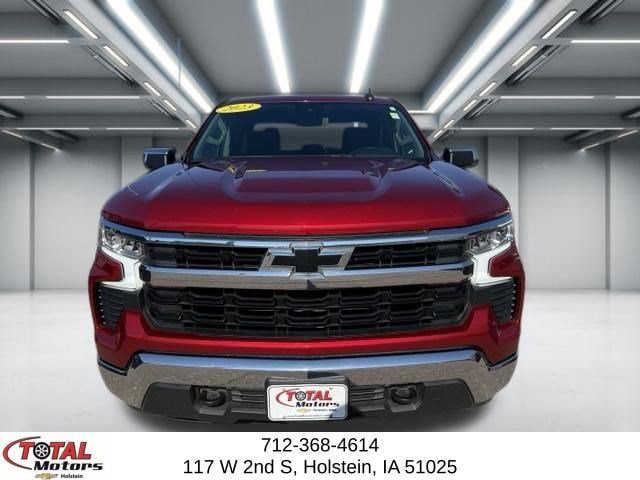 Used 2023 Chevrolet Silverado 1500 LT w/ Protection Package AWD/4WD image 3
