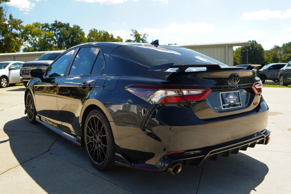 Used 2022 Toyota Camry TRD FWD image 4