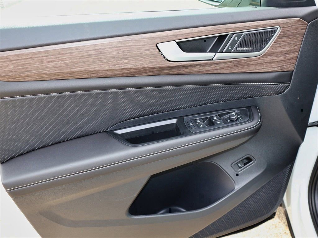 New 2026 Volkswagen Atlas SEL Premium R-Line image 15