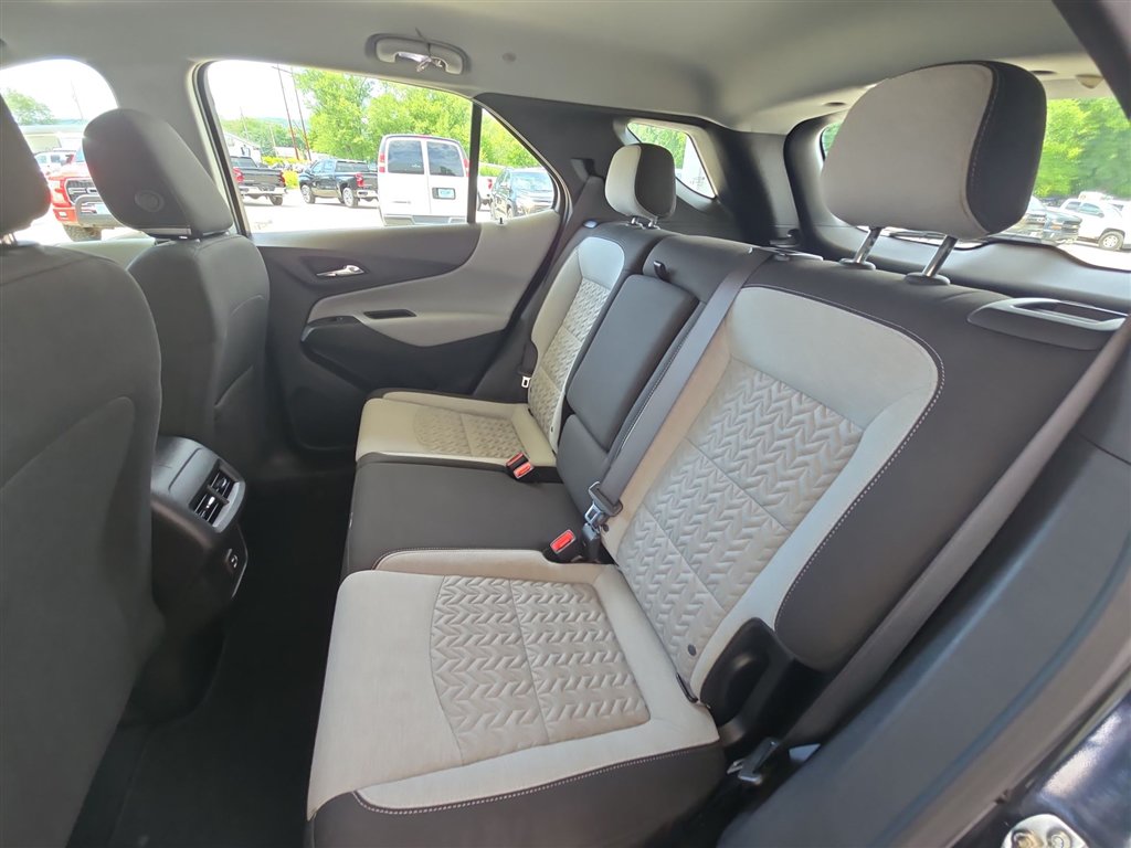 Used 2024 Chevrolet Equinox LS w/ Midnight Edition AWD/4WD image 23