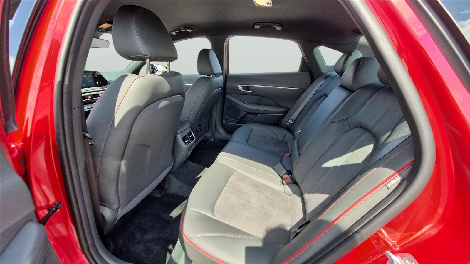 Used 2020 Hyundai Sonata SEL Plus w/ Cargo Package image 17