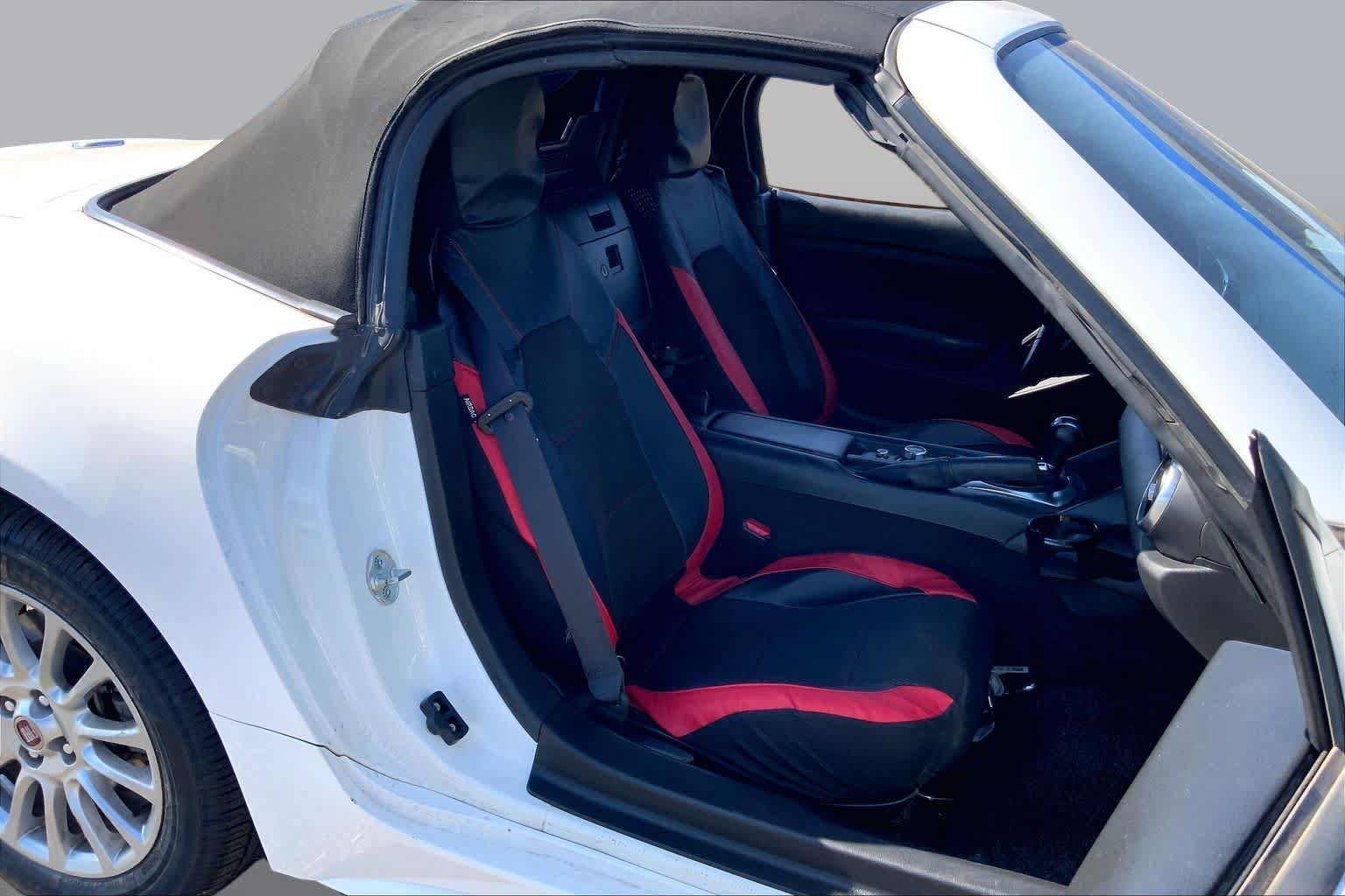 Used 2018 FIAT 124 Spider Classica w/ Technology Group RWD image 9