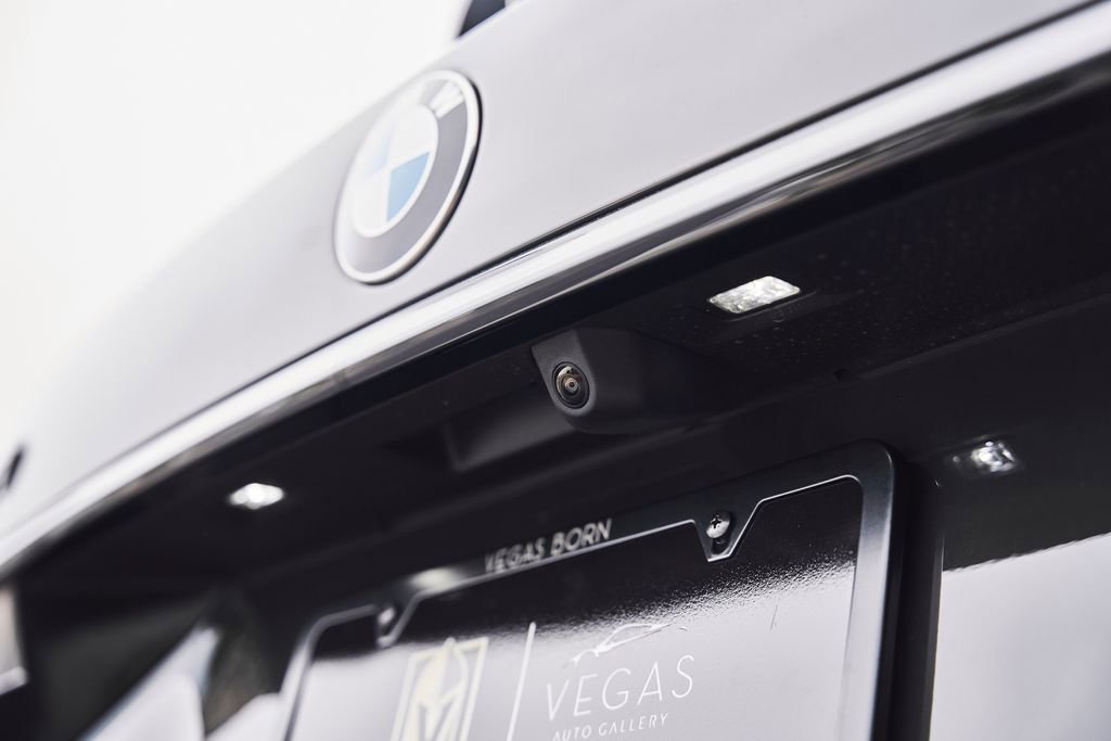 Used 2026 BMW X7 M60i image 13