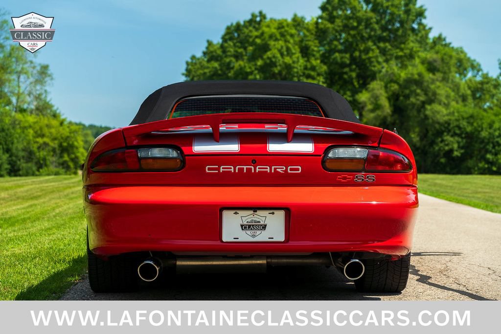 Used 2002 Chevrolet Camaro Z28 w/ SS Performance/Appearance Pkg RWD image 20