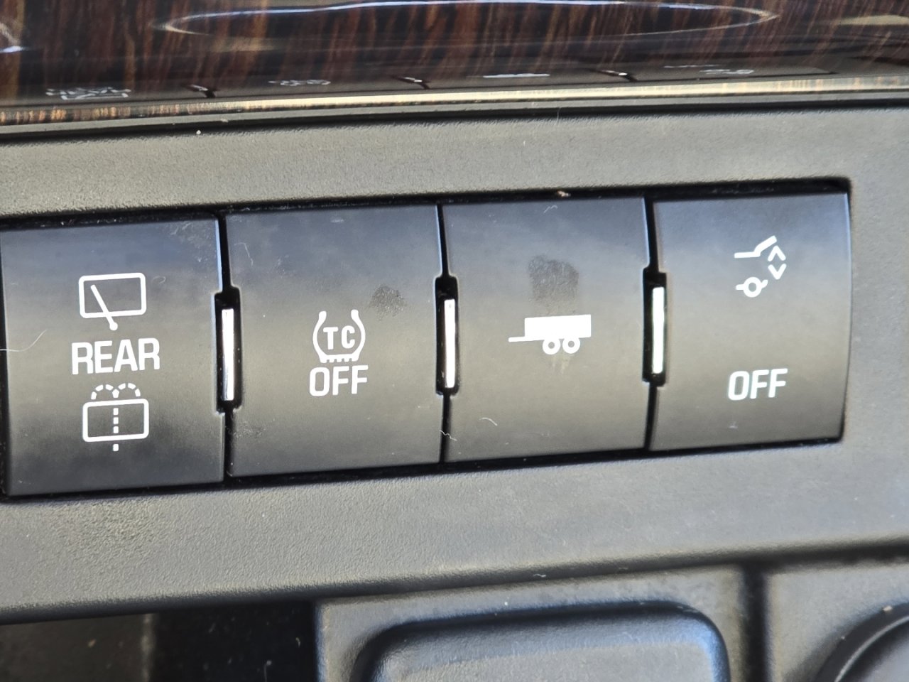 Used 2015 Chevrolet Traverse LT image 8