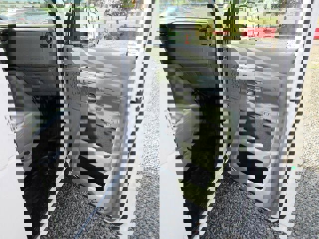 Used 2011 Ford E-350 and Econoline 350 Super Duty w/ PWR Group RWD image 22