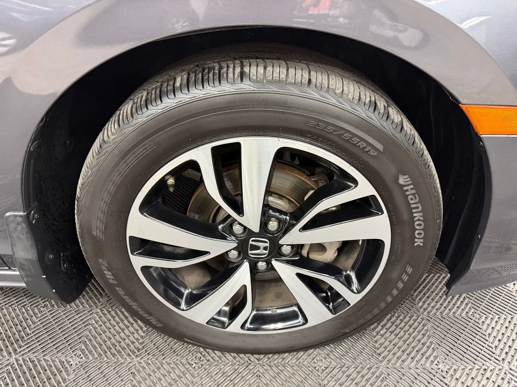 Used 2018 Honda Odyssey Elite image 18