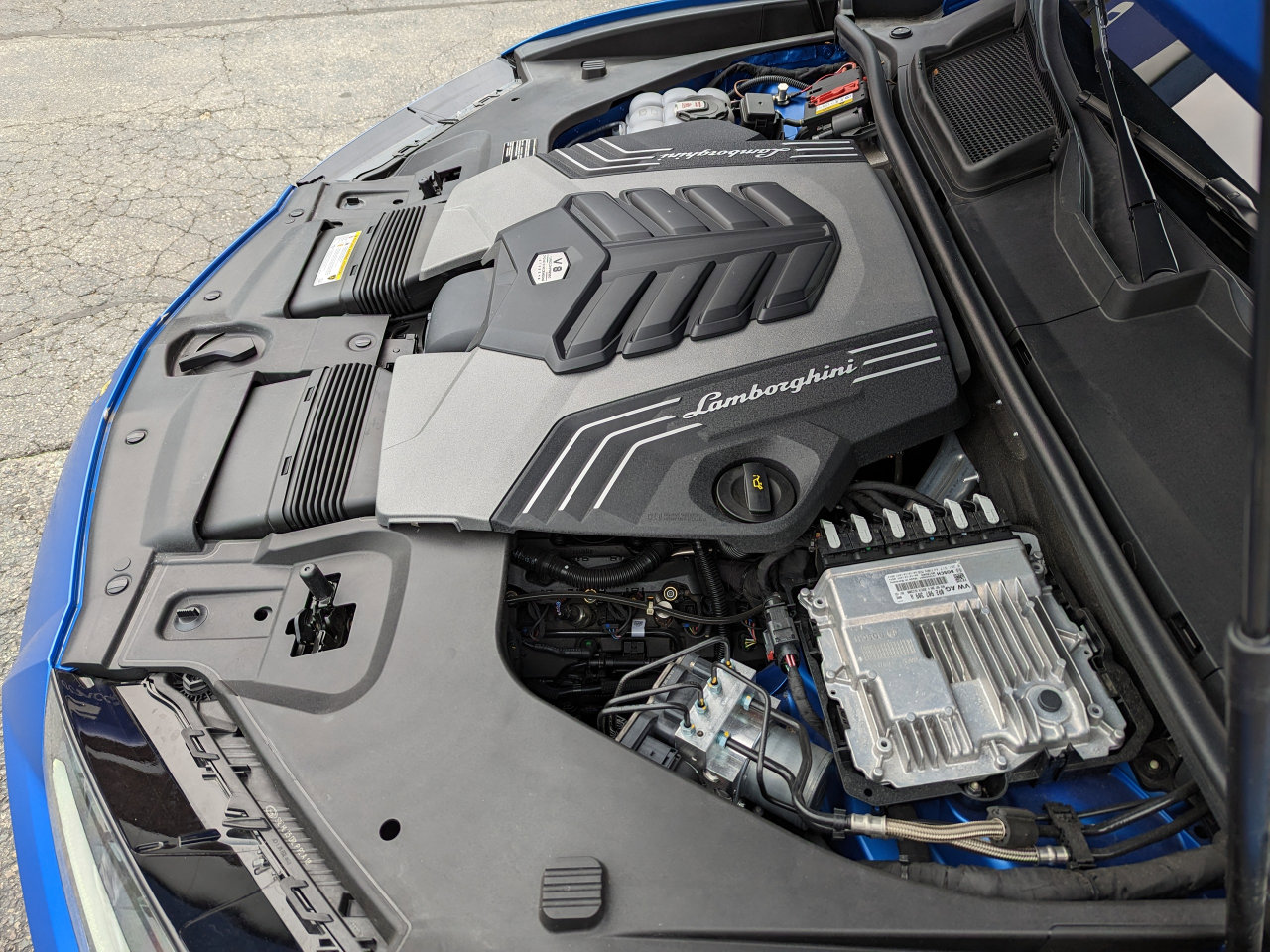 Used 2021 Lamborghini Urus image 53