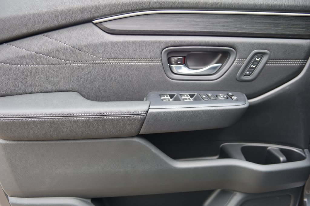 New 2026 Honda Pilot Touring image 10