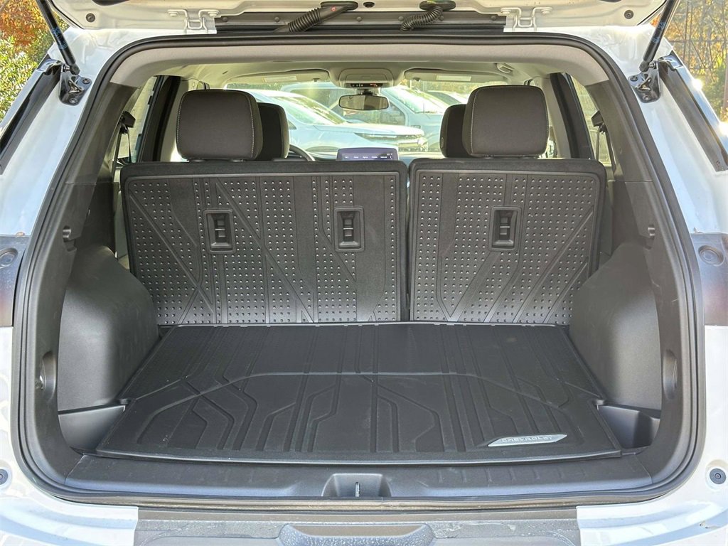 New 2025 Chevrolet Blazer LT w/ Midnight/Sport Edition image 14