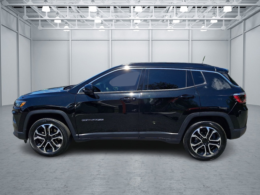 Used 2023 Jeep Compass Limited AWD/4WD image 6