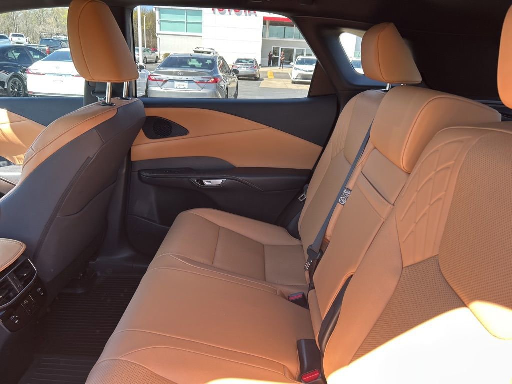 Used 2025 Lexus RX 350 Premium image 13