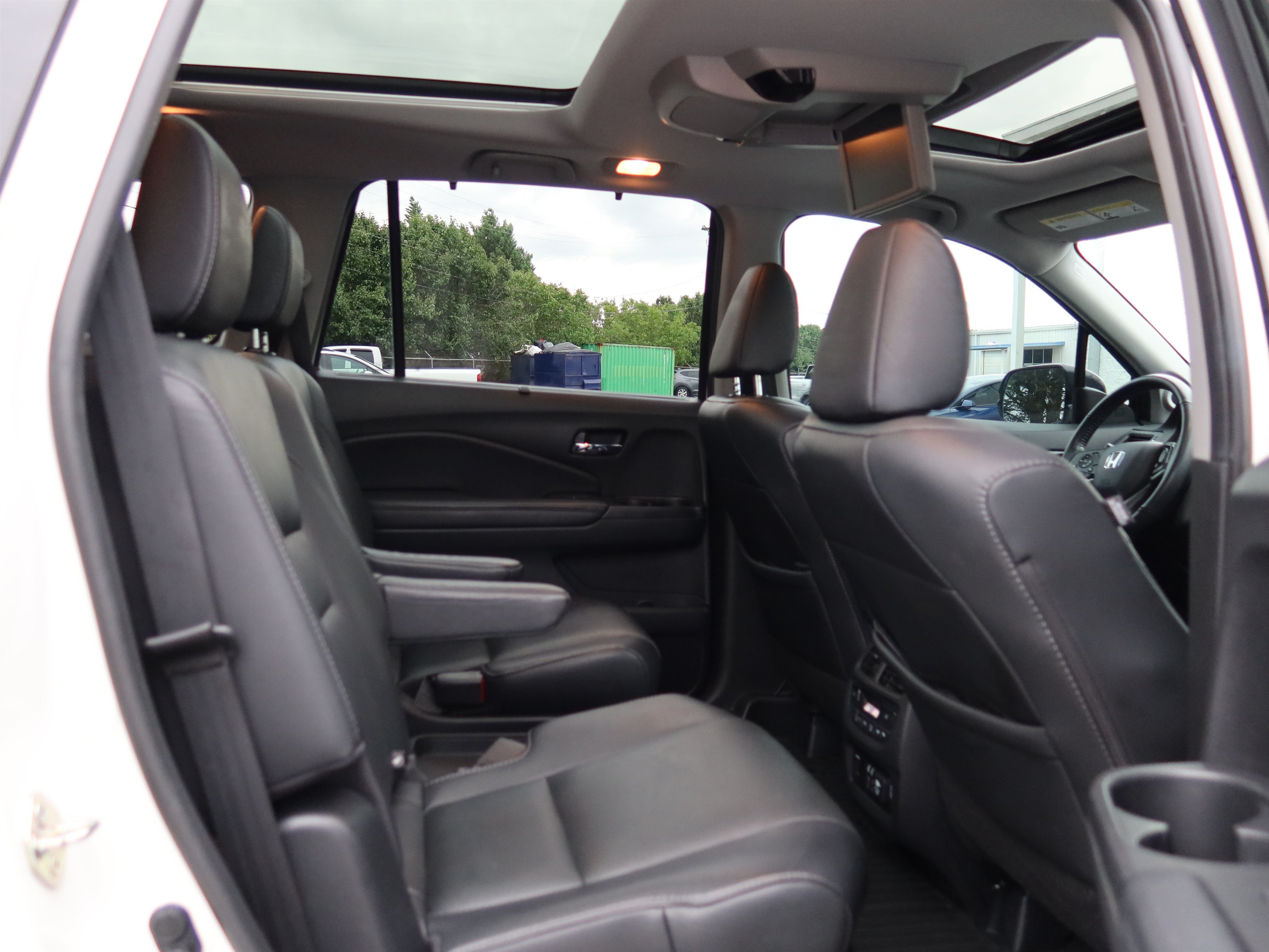 Used 2019 Honda Pilot Elite image 13