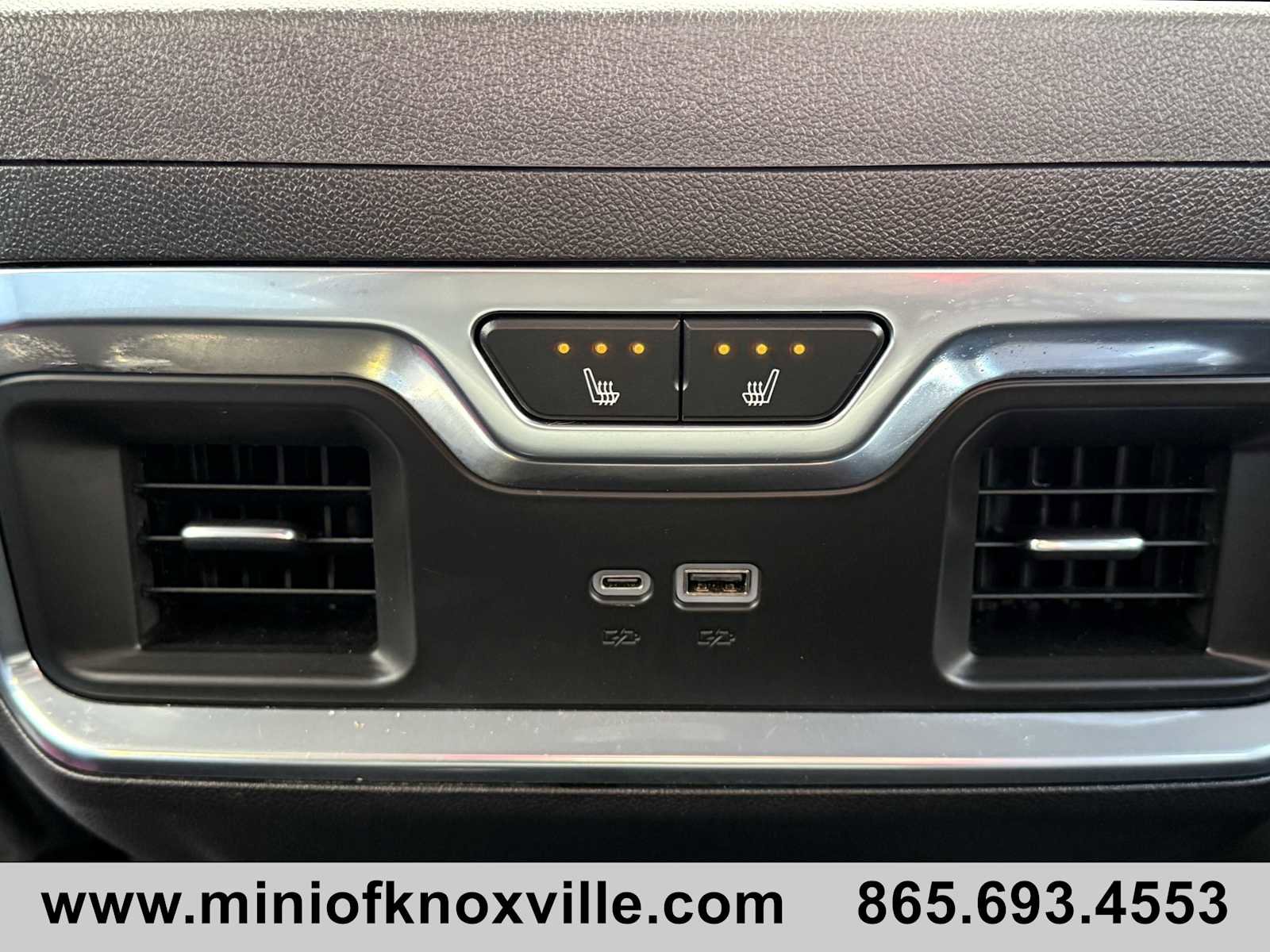 Used 2024 Chevrolet Silverado 3500 LTZ w/ LTZ Premium Package image 35