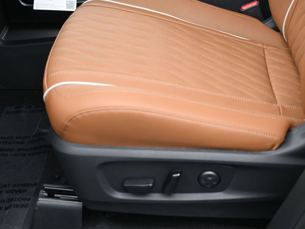 New 2026 INFINITI QX60 Autograph w/ Dark Cargo Package image 17