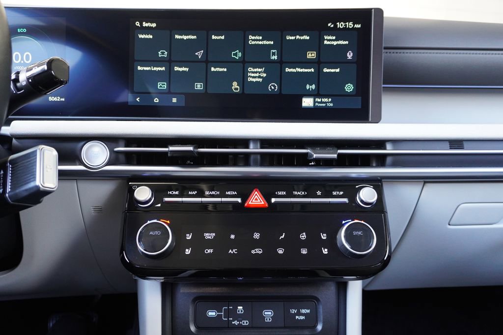 Used 2025 Hyundai Tucson Limited image 19