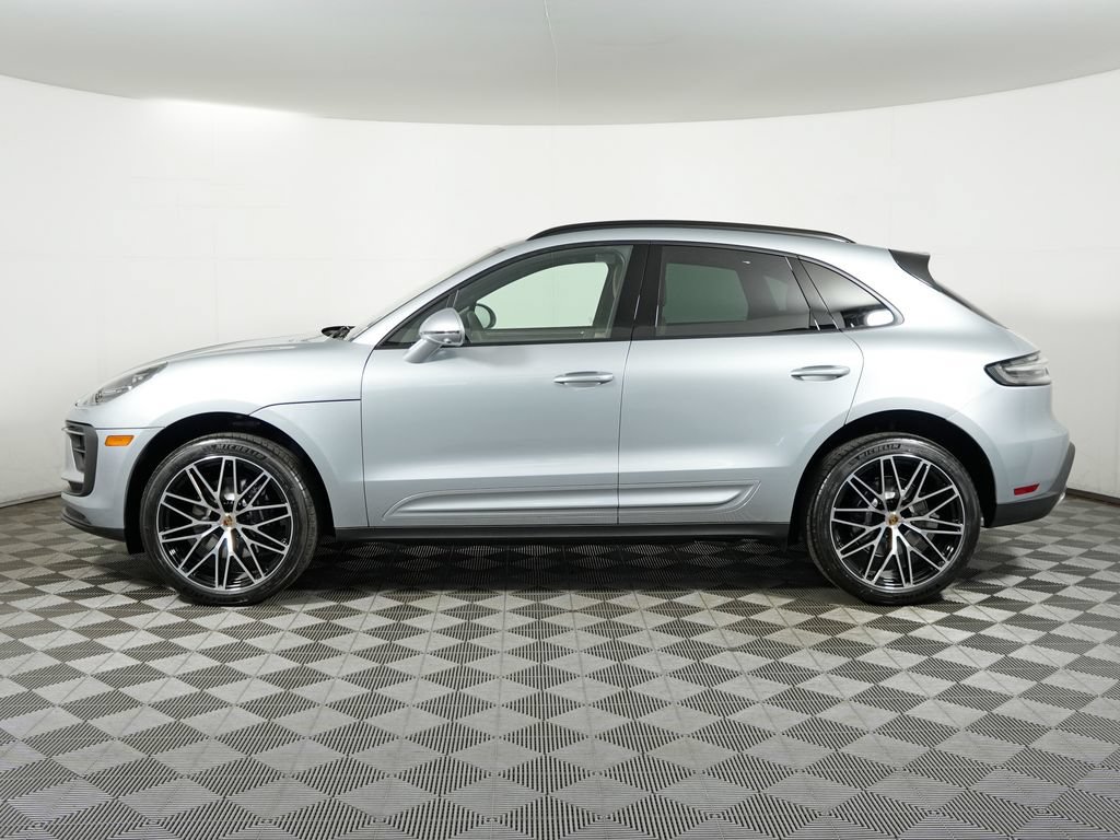New 2026 Porsche Macan AWD/4WD image 2